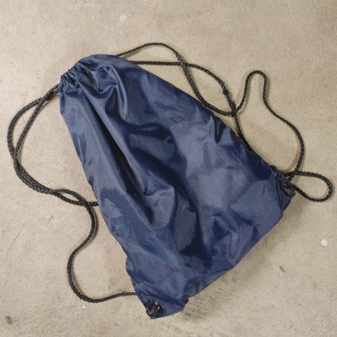 drawstring bag /scrap-antenna-project/bag.jpg
